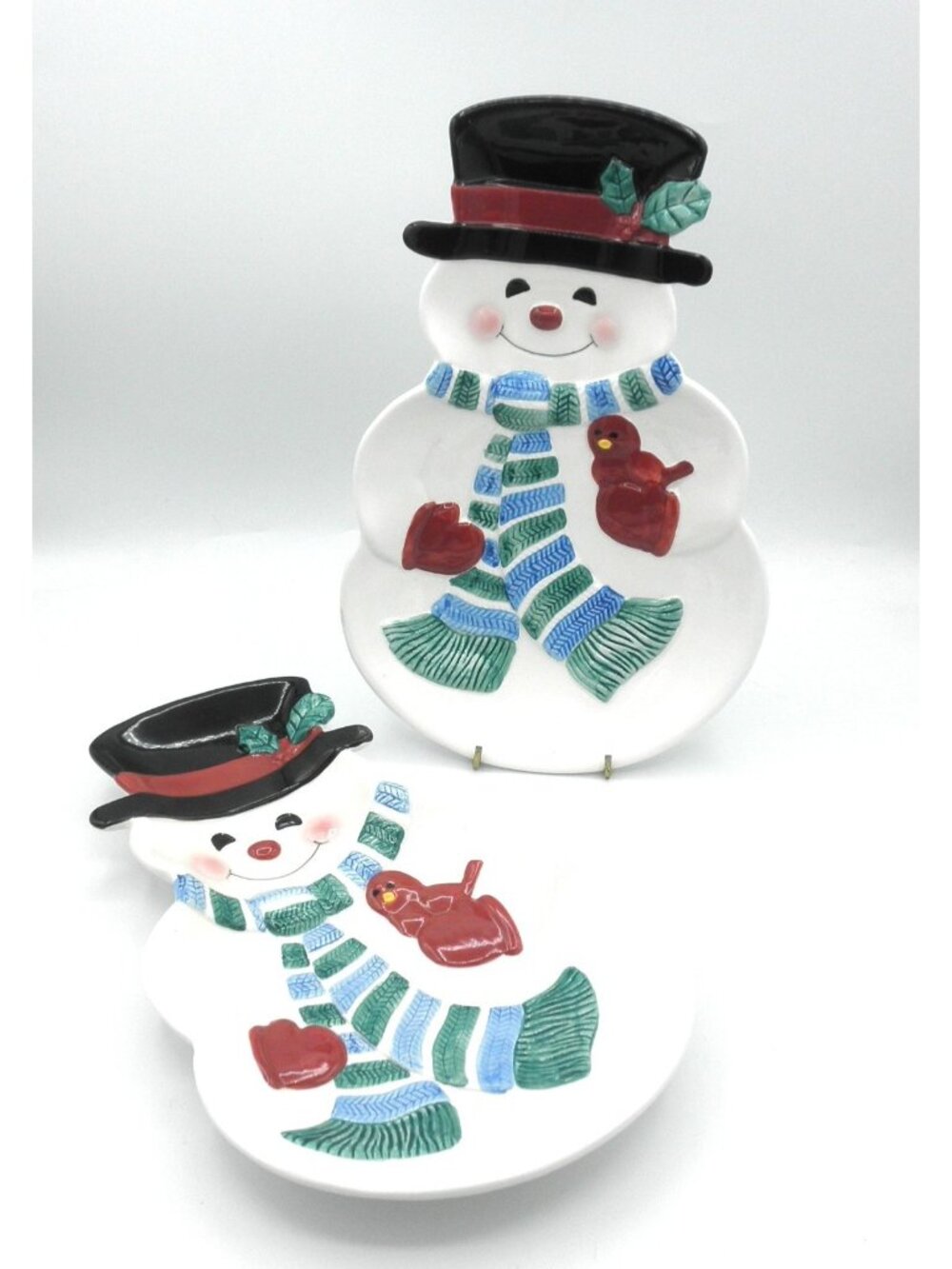 Hallmark Collectible Snowman Cardinal Plate Winter Tidbit/Cookie Dish Set of 2